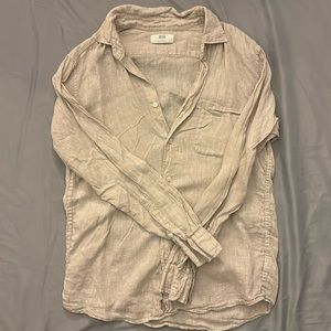 men’s Uniqlo linen shirt